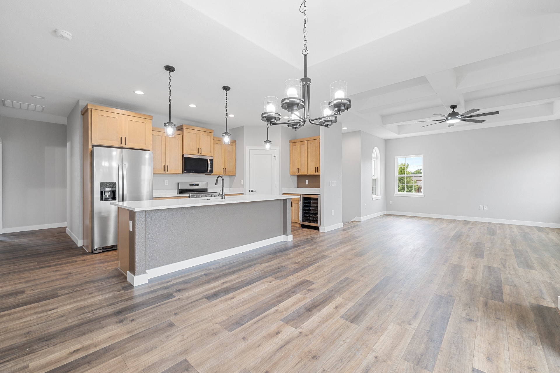 Building Photo - 1844 Woodland Way