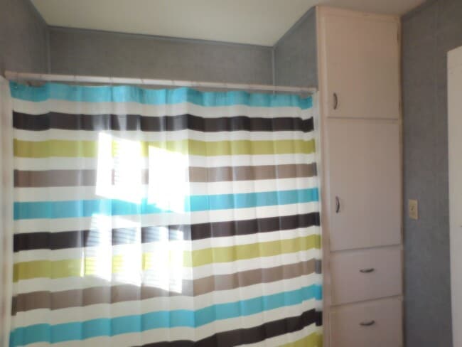 Building Photo - Beautiful 3 bedroom/1 bath home in El Dorado!