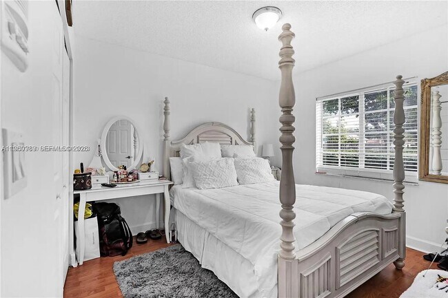 Building Photo - 11276 NW 58th Terrace