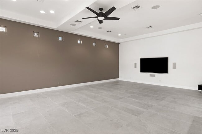 Building Photo - 540 Regents Gate Dr