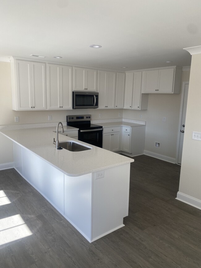 Building Photo - 3277 Spiral Ln
