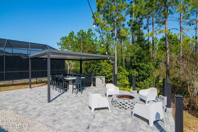Building Photo - 11409 Madelynn Dr