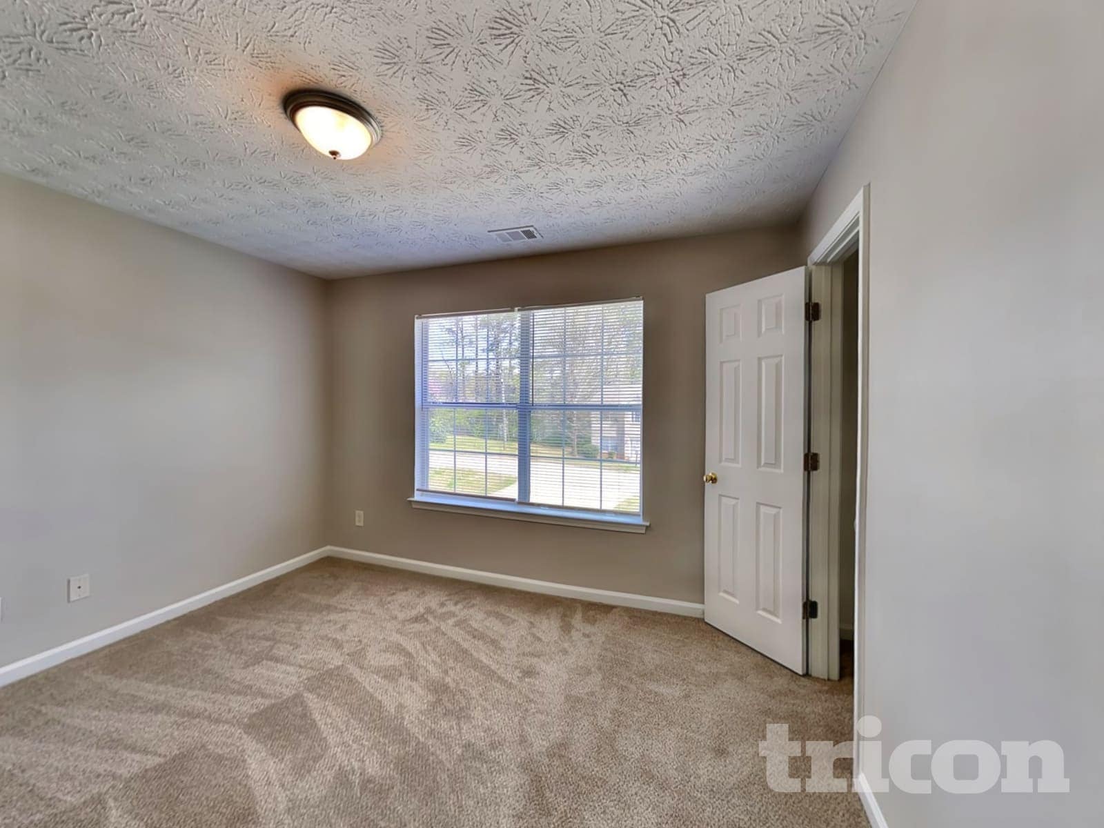 Building Photo - 2277 Kilgore Ln