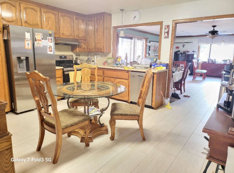 Building Photo - 3852 Alder Pl