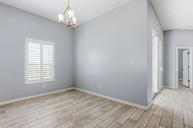 Building Photo - 13110 Emerald Isle St