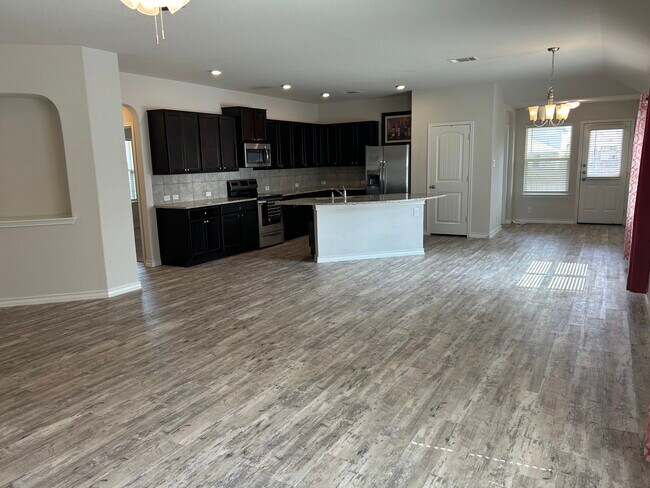Building Photo - 216 Grand Rapids