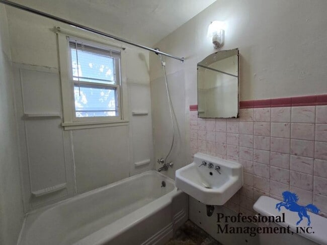 Building Photo - 1 bedroom in Billings MT 59101