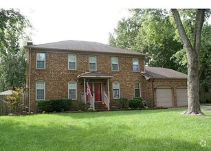 Building Photo - GORGEOUS 5 BEDROOM HOME LOCATED IN SALEM W...