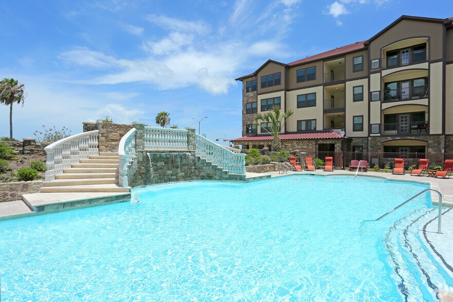 Villas of Ocean Drive 4657 Ocean Dr Corpus Christi TX 78412