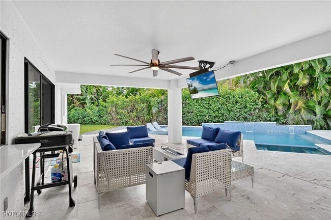 Building Photo - 5270 Berkeley Dr