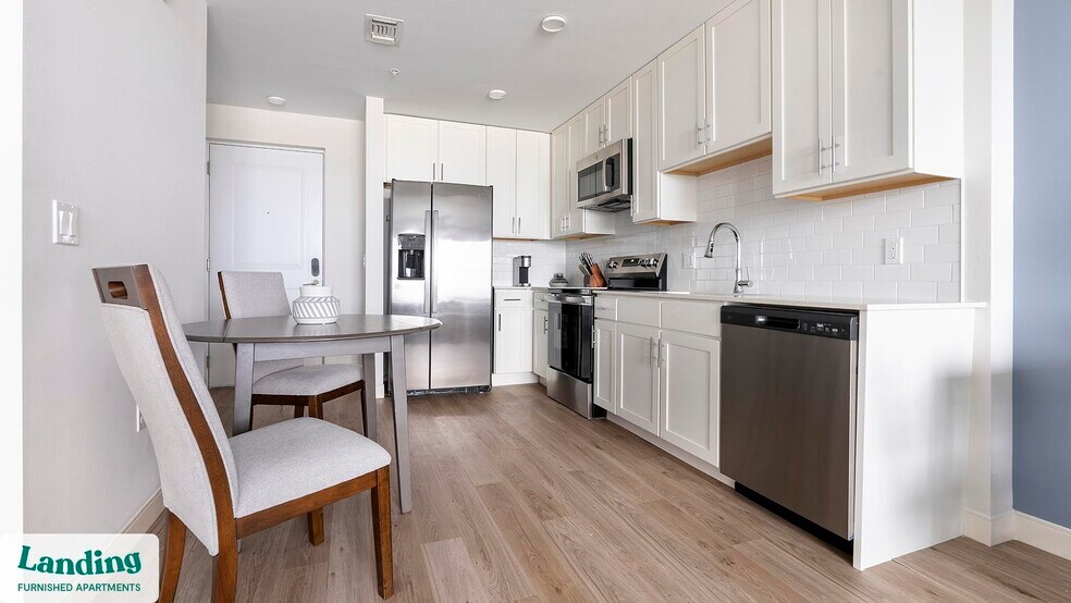 Building Photo - 870 SE 47th Terrace