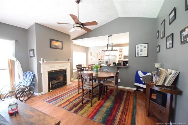 Building Photo - 187 Lakewind Ct