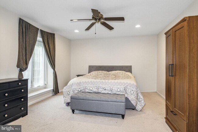 Building Photo - 8916 Arley Dr