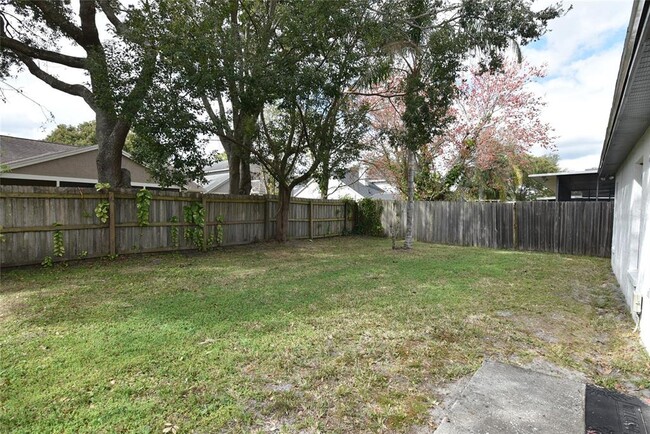 Building Photo - 1030 Alpug Ave