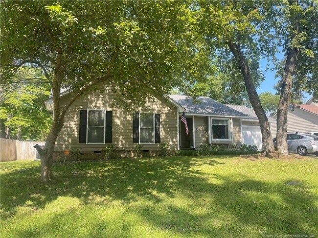 Building Photo - 369 Bahama Loop