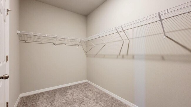 Building Photo - 348 S Zuni Rd