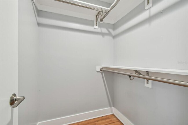 Building Photo - 340 Mehlenbacher Rd