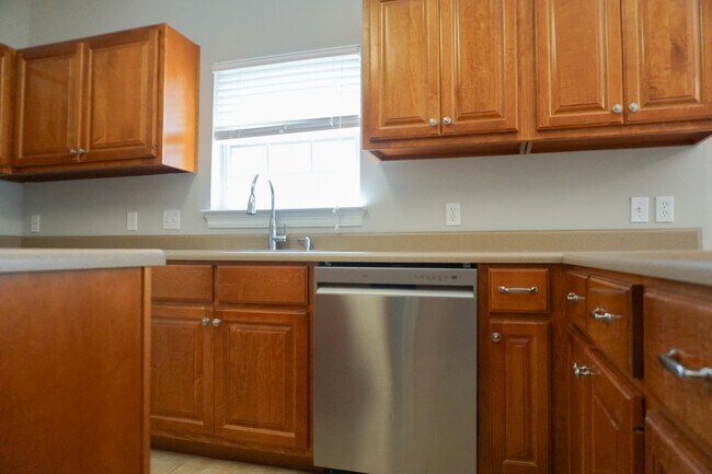 Building Photo - 108 Creve Core Dr