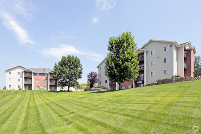 Building Photo - Country Club Apartments