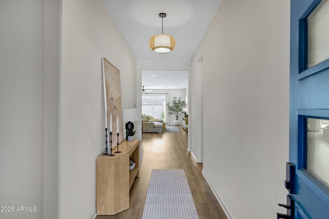 Building Photo - 10051 E Talon Ave