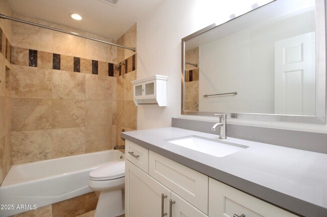 Building Photo - 5998 N 78th St