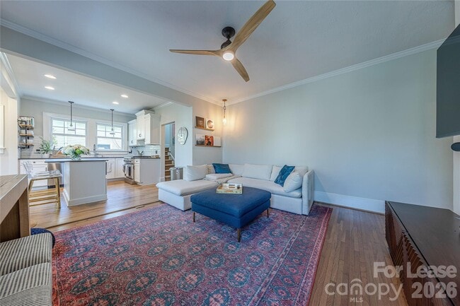 Building Photo - 2101 Dartmouth Pl