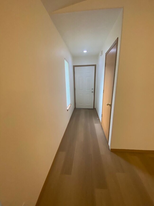 Building Photo - SINGLE FAMILY HOUSE IN HAYDEN (P#285)