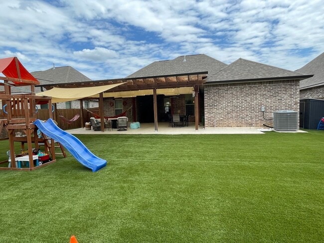 Building Photo - Gorgeous 3 Bedroom Home in Lucien Fields - Only 5 Years Old!