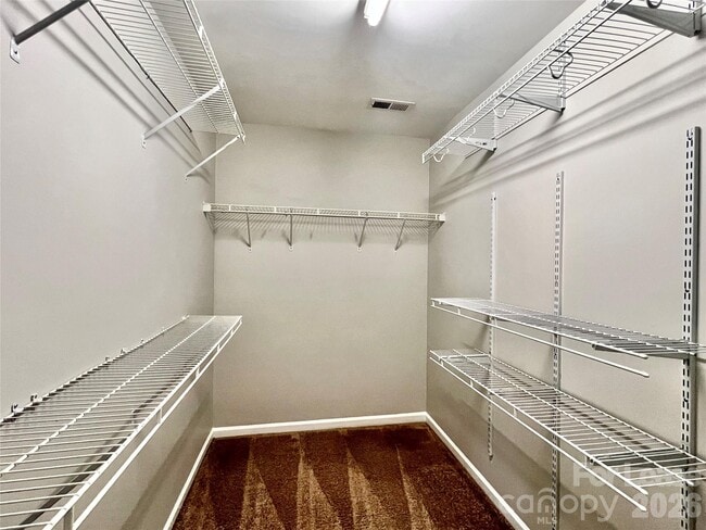 Building Photo - 4010 Suttle Pl