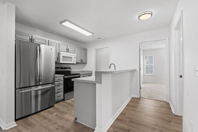 Building Photo - Gorgeous Totally Remodeled 3/3 w/ 2 Car Garage in Surfside-Small Dog Permitted