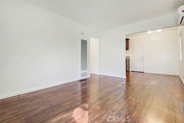 Building Photo - 1413 5th St