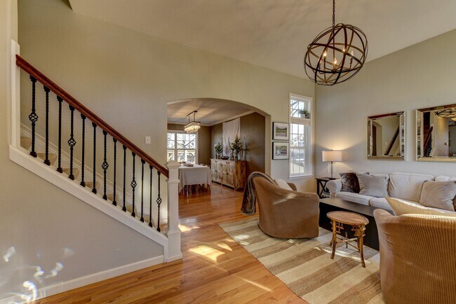 Building Photo - Stunning Upgraded 5BR 4BA Lafayette Home Near Coal Creek Trail & Hwy 287**