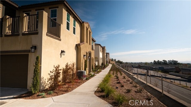 Building Photo - 8457 Gabrielino Ct