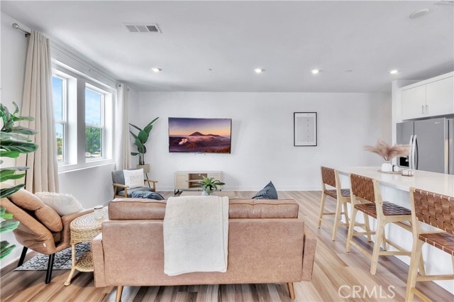 Building Photo - 1531 W Bushell St