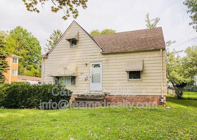 Building Photo - 18201 Libby Rd