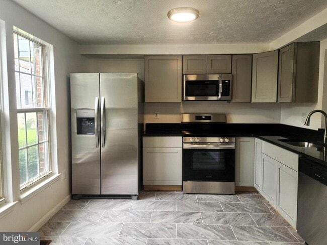 Building Photo - 14309 Bald Hill Ct