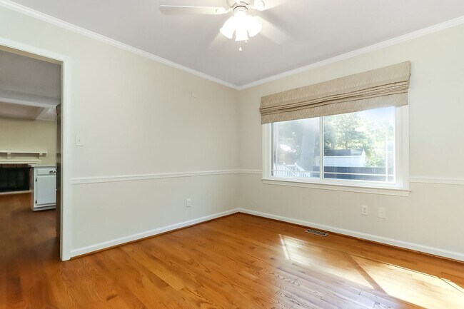 Building Photo - 120 Kohler Crescent