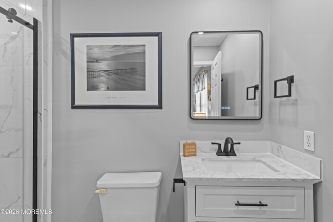 Building Photo - 45 Fielder Ave