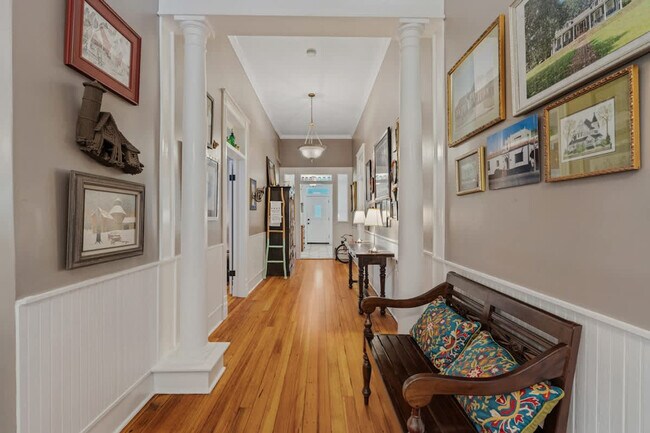 Building Photo - 509 Dabbs St