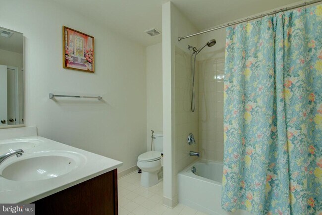 Building Photo - 42363 Alder Forest Terrace