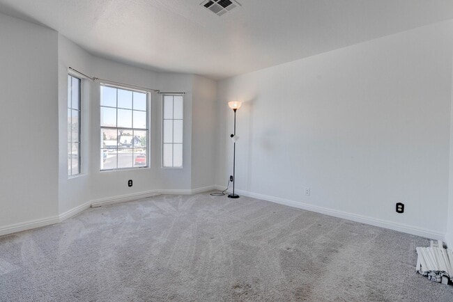 Building Photo - 5519 Myron Cir