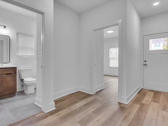 Building Photo - 7413 Westridge Dr