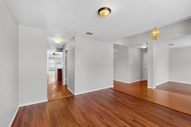 Building Photo - 1115 Buckingham Dr