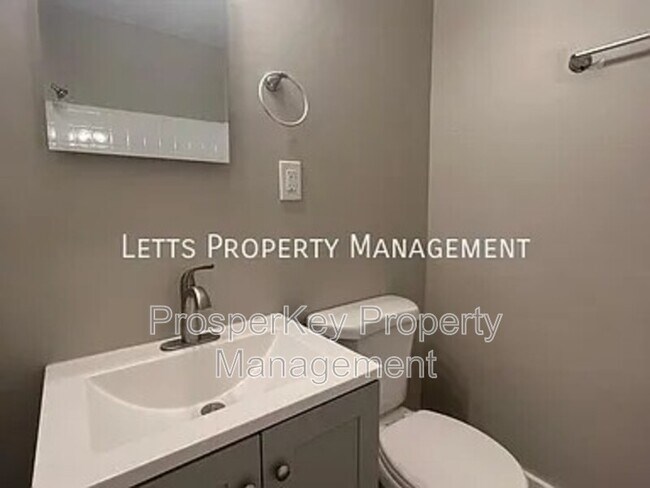 Building Photo - 2022 Reese Rd