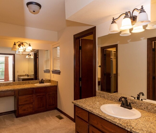 Building Photo - Beautiful Home In Chimney Hills Estates - Union School District!