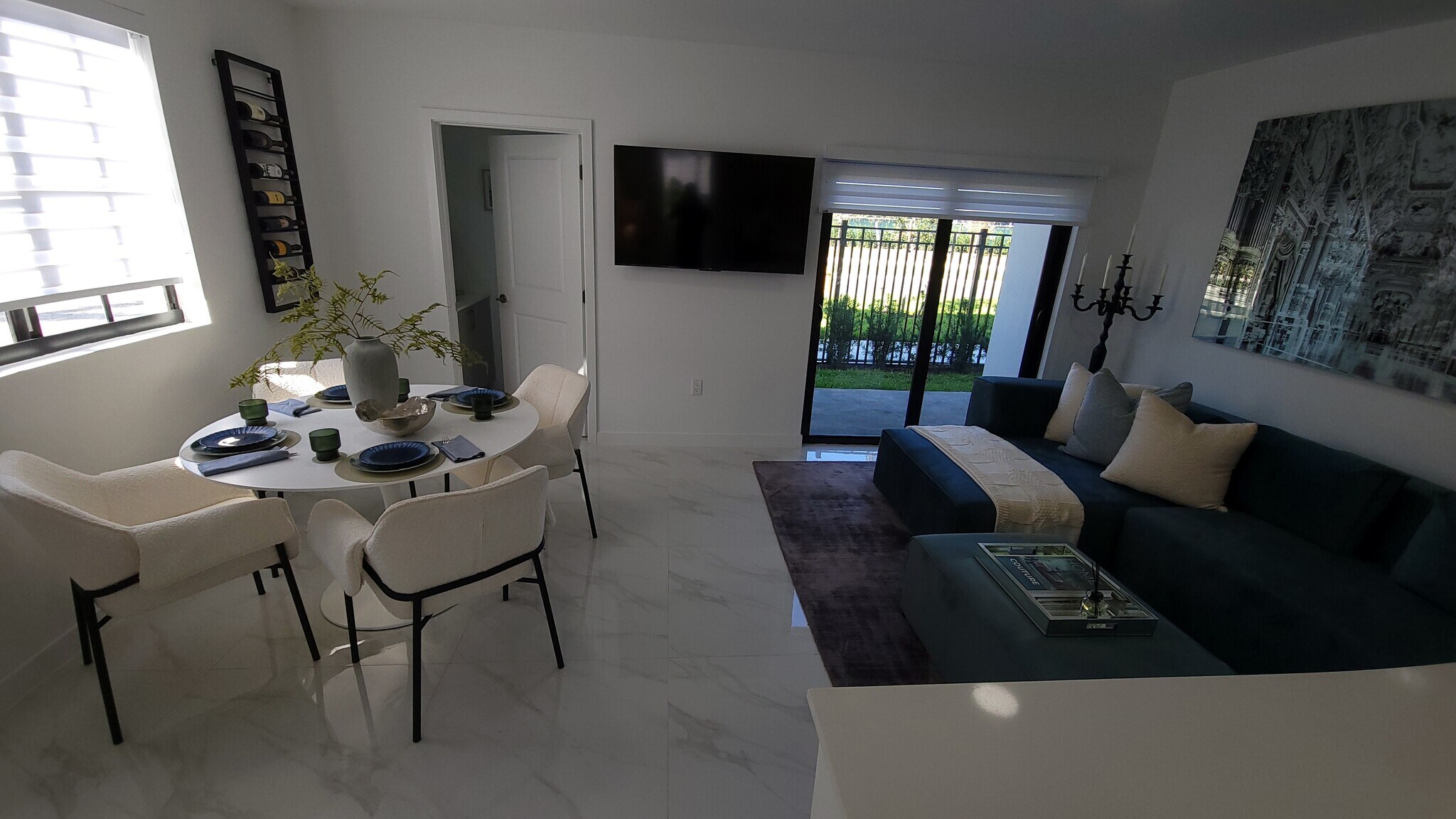 Building Photo - 441 E 23rd St