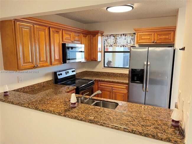 Building Photo - 1501 Windorah Way