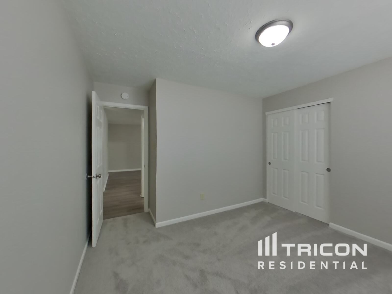 Building Photo - 7 Pondview Ct
