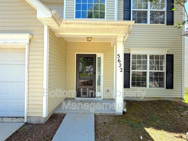 Building Photo - 5622 Wallace Cabin Dr