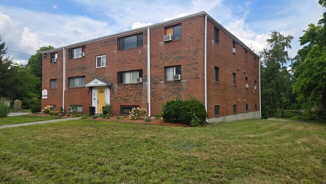 Building Photo - 108 E Main St